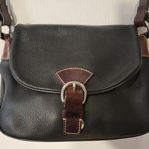Dooney and Bourke bag with pebbled leather in dual color. Y2K vintage